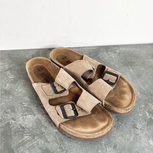 Naot santa barbara camel tan nubuck slip on buckle slide sandals size 9